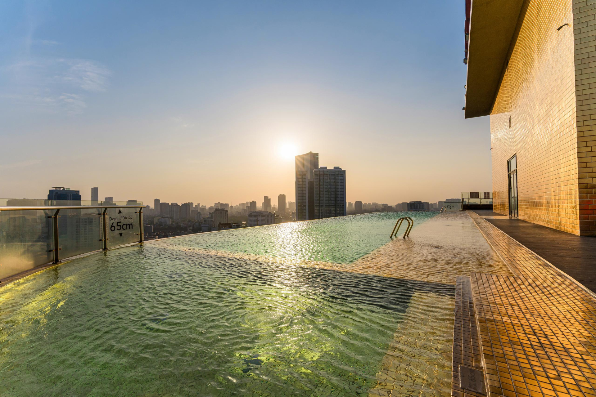 z7507846452927_e4b09c8c1c4514844c0bf2da7cb35054.jpg (947 KB)