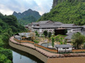 Khu tắm Onsen đậm chất Nhật Bản ở ngay Hạ Long 