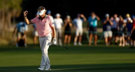 Bernhard Langer lập kỷ lục 45 lần vô địch PGA Tour Champions