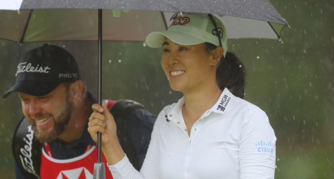 Bất chấp mưa lớn, golfer gốc Hàn đánh -9 gậy dẫn đầu HSBC Women's World Championship 2023 vòng 2