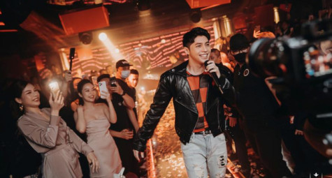 Khán giả trẻ “cháy” hết mình trong đại tiệc The Super Show tại DON Lounge