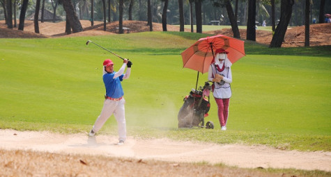 Golf thủ Andrew Hùng Phạm dẫn đầu BXH giải golf TP.HCM mở rộng 2016
