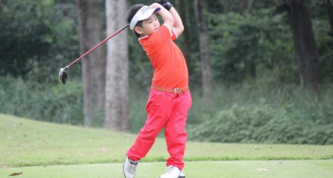 Towards to the young golf tournament "2016 Vietnam Golf Magazine Junior Trophy"