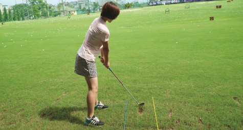 Để có một đường swing đúng