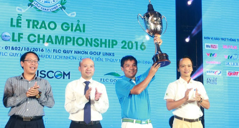 Golfer Nguyễn Quốc Mến vô địch FLC Golf Championship 2016