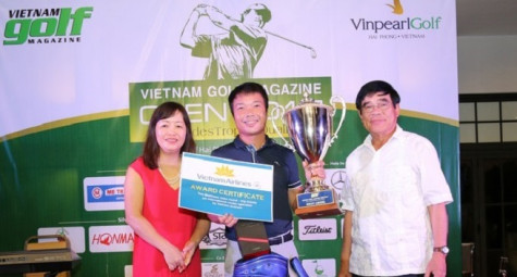 Golfer Đỗ Quang Tiến vô địch Vietnam Golf Magazine Open - Mercedes Trophy Qualifier 2017