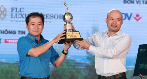 Golfer Andrew Hùng Phạm vô địch Biscom Golf Tournament 2017.