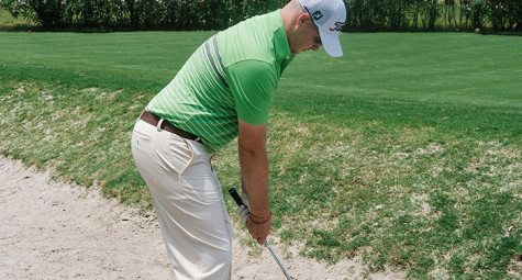 Giải cứu bóng trong fairway bunker