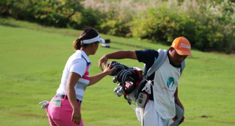 6 golfer dùng caddie riêng tại VJO