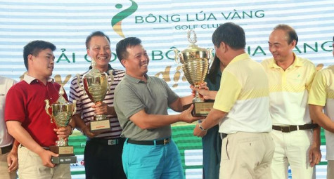 Golfer Đỗ Thành Duy vô địch giải Golf Bông Lúa Vàng