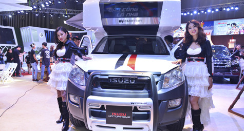Isuzu ra mắt Motorhome tại Triển lãm Ô tô 2017