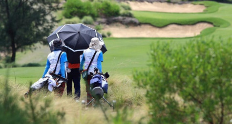 Golfer sẽ được sử dụng caddie riêng tại FLC Vietnam Masters