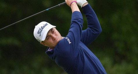  Justin Thomas đánh -8 gậy, dẫn đầu vòng 3 Dell Technologies Championship