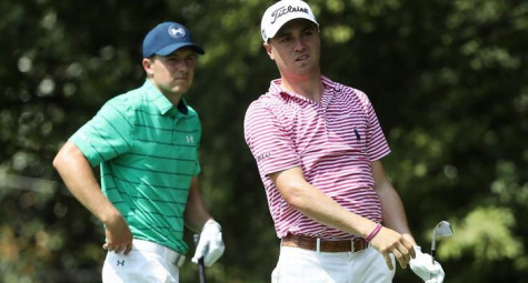  Justin Thomas, Paul Casey và Webb Simpson đồng dẫn đầu vòng 2 TOUR Championship