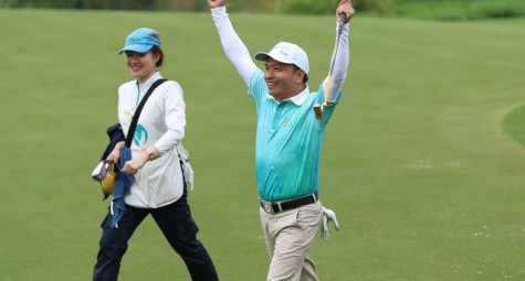 Vô địch golf Trung-Cao niên Quốc gia: Kịch tính cho đến phút cuối cùng