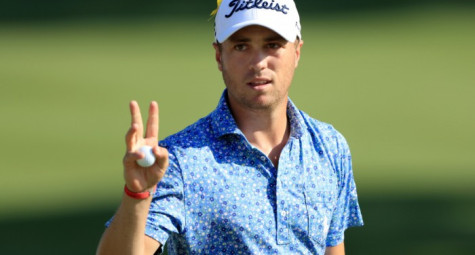 WGC-Bridgestone Invitational: Justin Thomas hướng đến vòng chung kết với 3 gậy dẫn