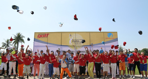 VĐV Golf trẻ và golf Chuyên nghiệp sẽ được hỗ trợ phí chơi golf