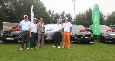 HIO khủng tại giải Bamboo Airways Takeoff Golf Tournament 2018