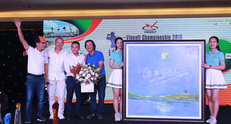 400 triệu đồng từ thiện trong giải golf mừng sinh nhật VINGOLF 5 năm