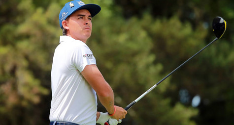 Rickie Fowler phàn nàn về cách thả bóng mới sau khi bị phạt tại WGC Mexico Championship