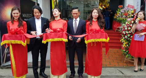 Thương hiệu gậy golf hàng đầu Nhật Bản đã xuất hiện tại Việt Nam