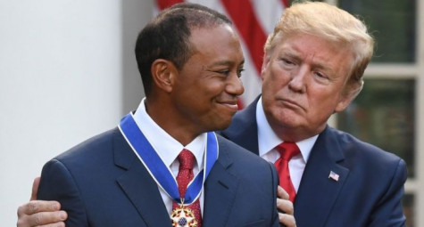 Tiger Woods nhận ‘Huân chương Tự do của Tổng thống’ từ Donald Trump