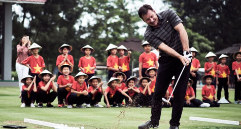 Sir Nick Offers Golf Fans Chance to “Live Like a Legend” at Laguna Lang Co