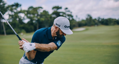 Bí quyết cho cú swing mạnh mẽ của Dustin Johnson