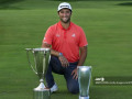 Siêu phẩm gạt bóng đưa Jon Rahm đến chức vô địch BMW Championship