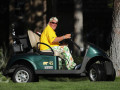 Không được dùng xe điện, John Daly rút khỏi PGA Championship