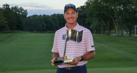 Jim Furyk giành danh hiệu PGA Tour Champions ngay trong lần đầu tiên ra mắt