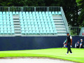 Golf không khán giả?