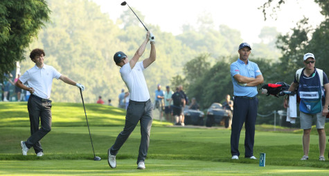 Những điều nên và không nên làm khi chơi cùng scratch golfer