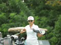 Gấm Nguyễn ghi HIO đầu tiên với bộ gậy Titleist