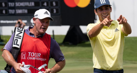 "Chóng mặt" với vòng golf nhanh kỷ lục tại Tour Championship 2021