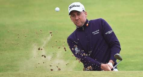 4 cách giải thoát bóng khỏi bunker fairway của Ian Poulter