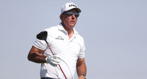 Phil Mickelson lên tiếng xin lỗi PGA Tour