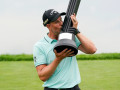 Henrik Stenson vô địch LIV Golf ngay lần đầu chào sân