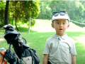 Vũ Khôi, golfer nhí siêu tài năng bịt mắt phát bóng 
