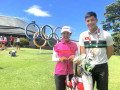 Nữ golfer Hồng Kông xem yardage book của Schauffele như “bùa hộ mệnh”