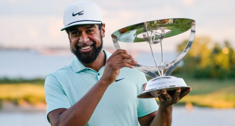 Thắng kịch tính kỷ lục gia, Tony Finau vô địch The Northern Trust 2021