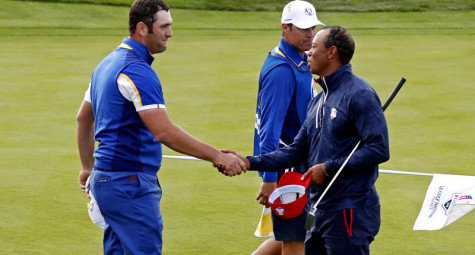 Jon Rahm đánh bại Tiger Woods tại Ryder Cup 2018