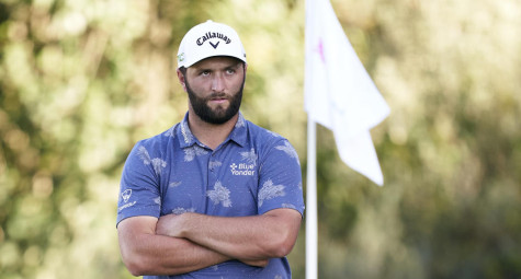 Lần đầu tiên trong đời, Jon Rahm không muốn nhìn thấy bộ gậy chơi golf 