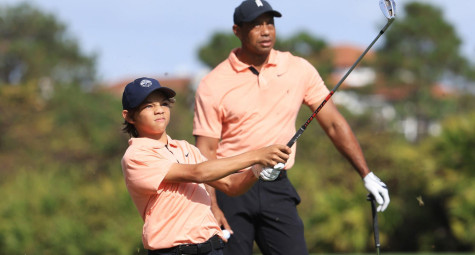 PNC Championship 2021: Cha con Tiger Woods mở màn ấn tượng