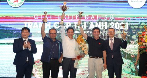 Golfer Đỗ Đình Hiệu vô địch giải golf Đại sứ tranh cup Tài Anh 2021