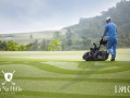 Một ngày của bộ phận bảo trì sân golf