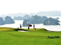 Quảng Ninh mở cửa sân golf cho khách nội tỉnh