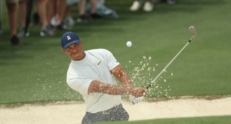 Tiger Woods và những cú đánh không thể tin nổi