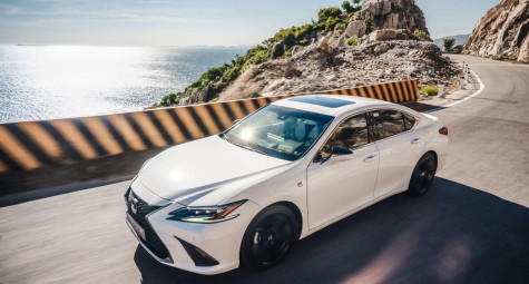 ES 250 F SPORT - Trải nghiệm đầy khí chất trên cung đường cát bay Phan Thiết