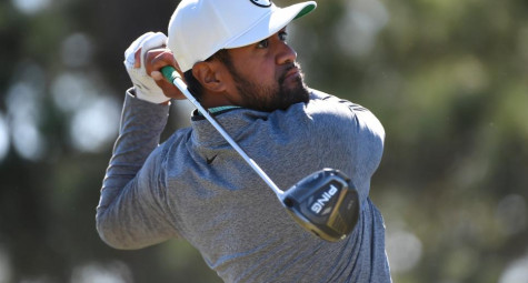 Bộ gậy giúp Tony Finau vô địch Cadence Bank Houston Open 2022
